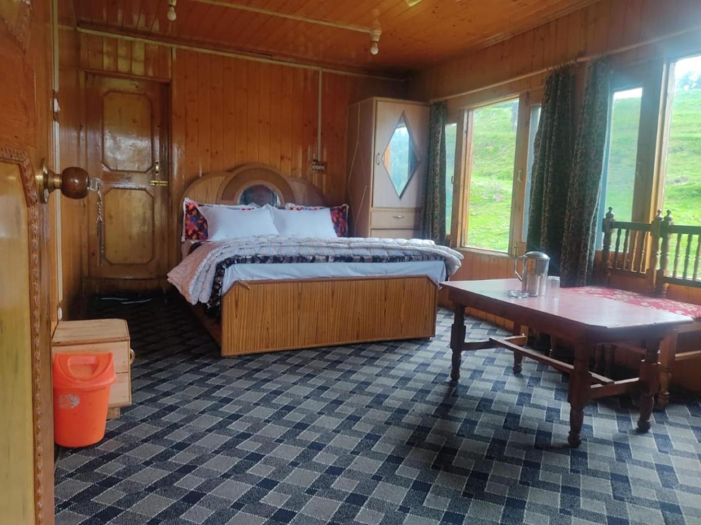Roseland Cottage , Gulmarg Bagian luar foto
