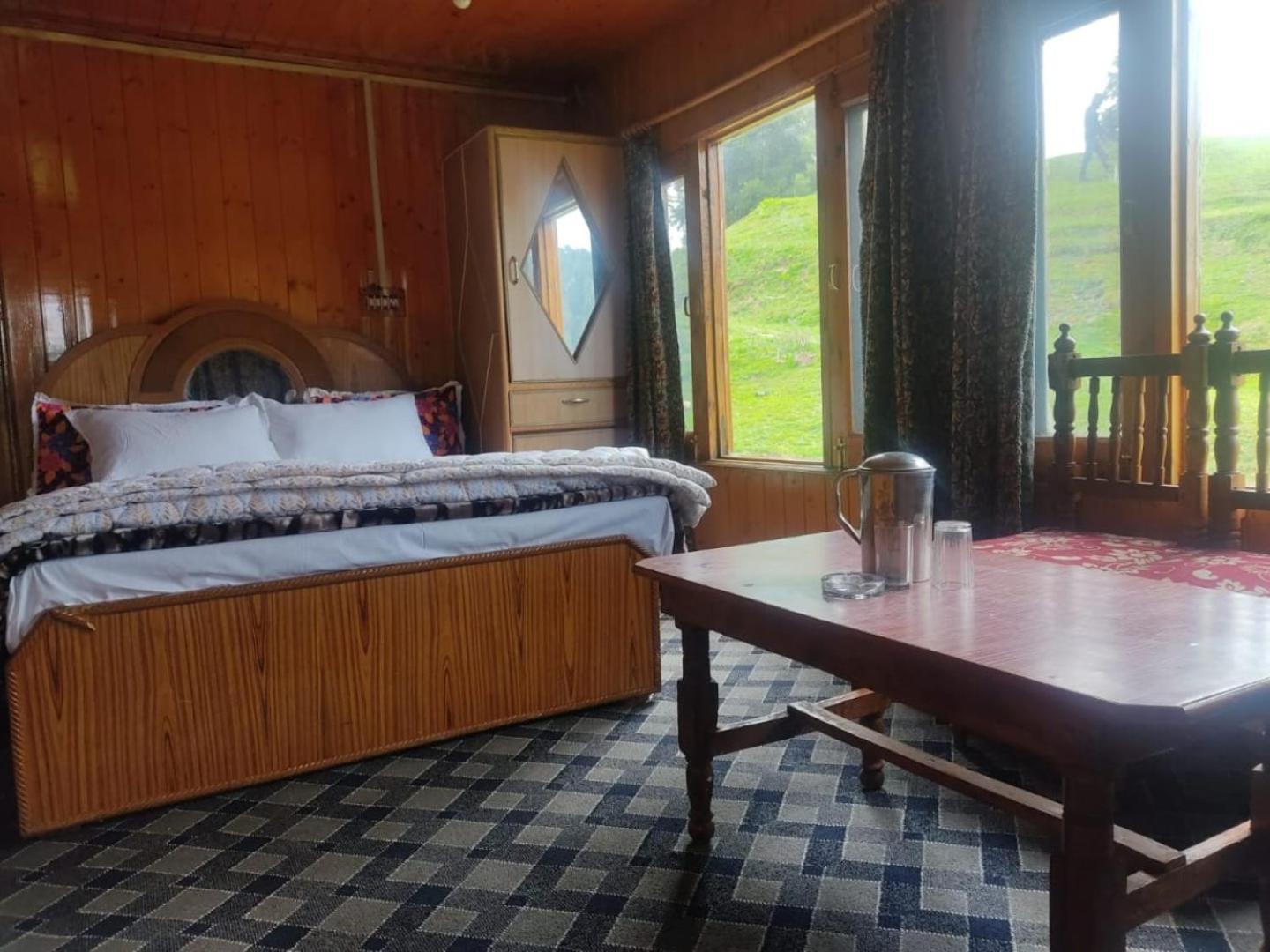 Roseland Cottage , Gulmarg Bagian luar foto
